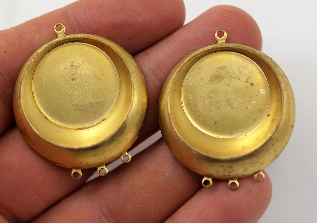 2 Vintage Raw Brass Pendant Setting With 20 Mm Cameo Base With 3 Loops