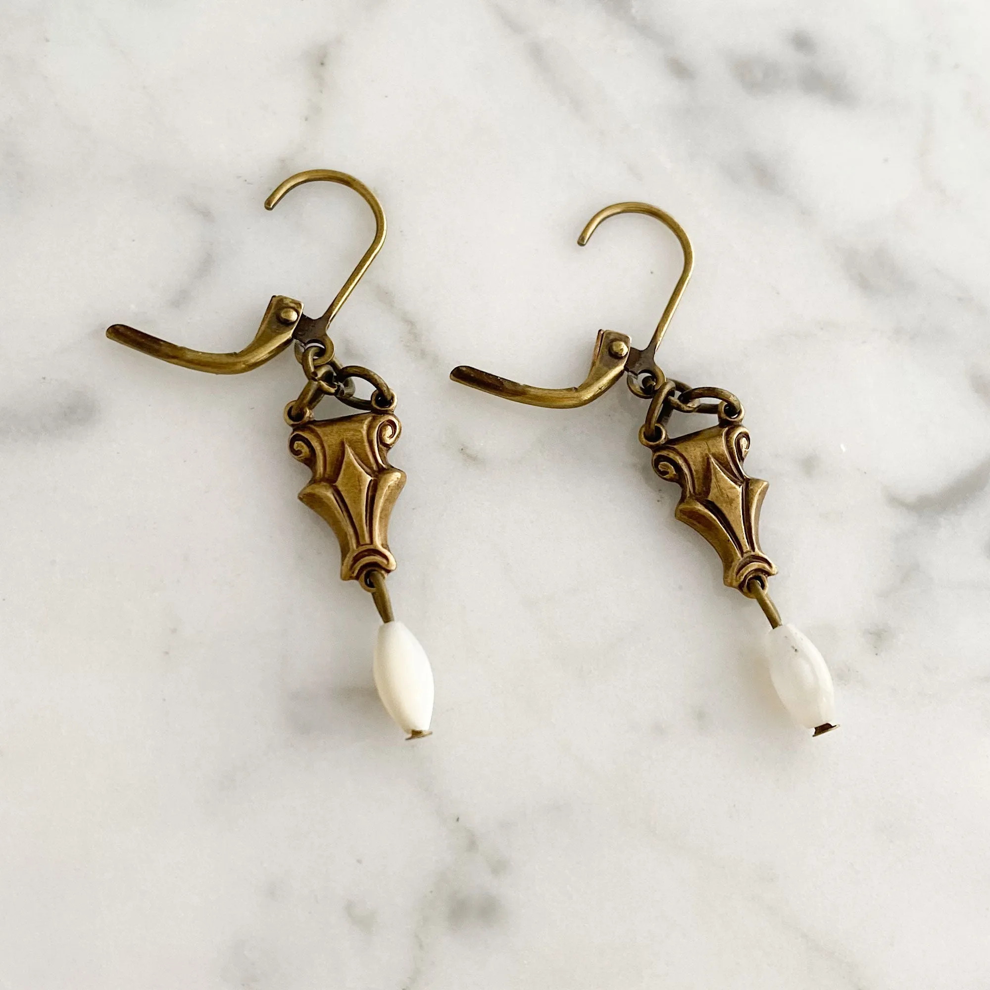 ALEXANDRIA Art Deco brass and pearl earrings