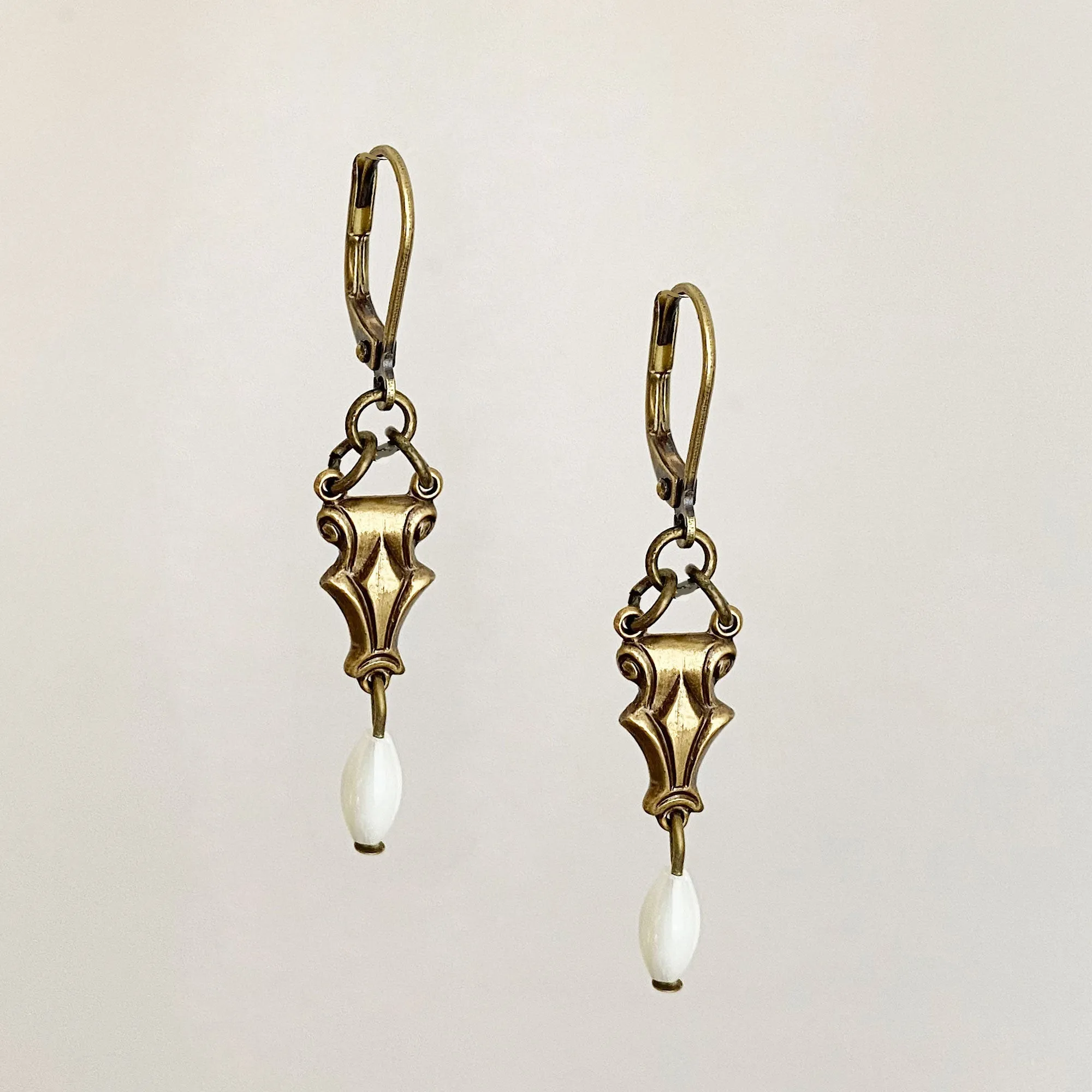 ALEXANDRIA Art Deco brass and pearl earrings