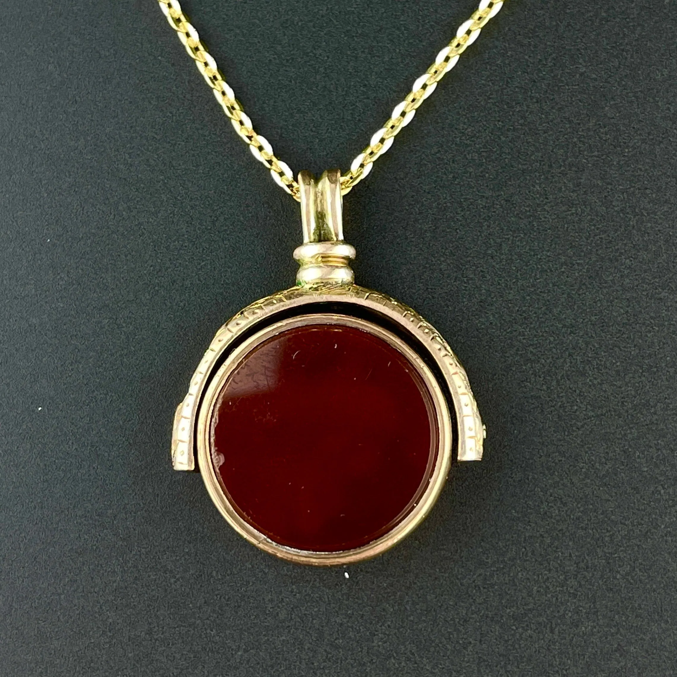 Antique 9K Gold Carnelian Bloodstone Spinner Fob Charm Necklace