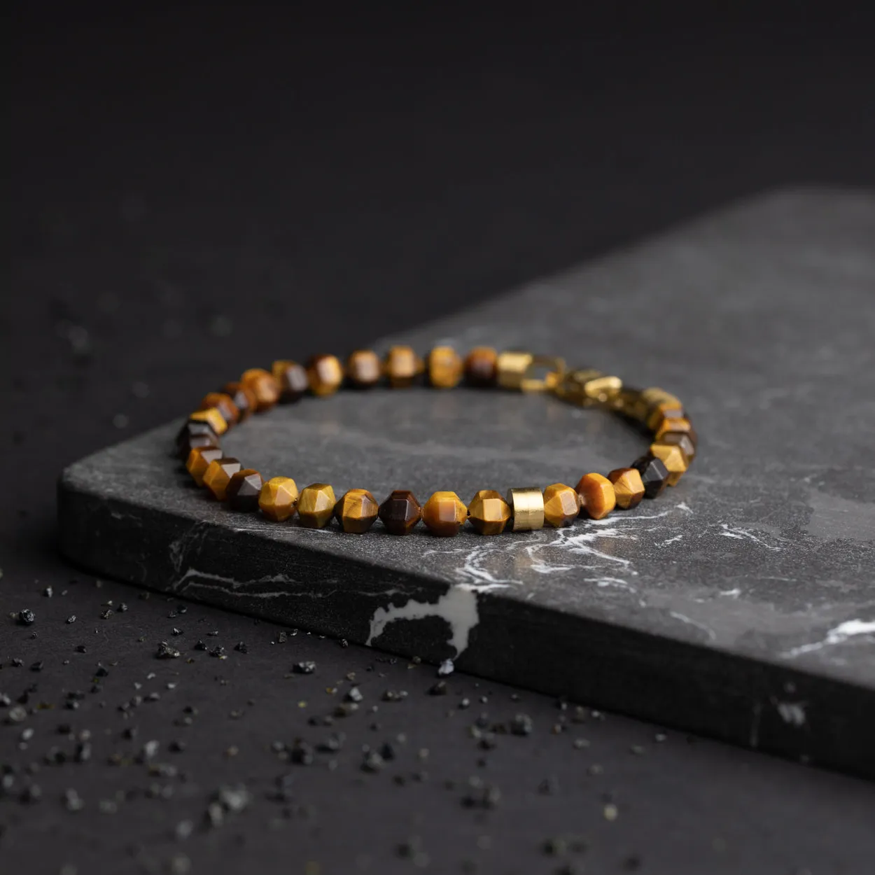 Bracelet with 6mm Tiger Eye stone and titanium element