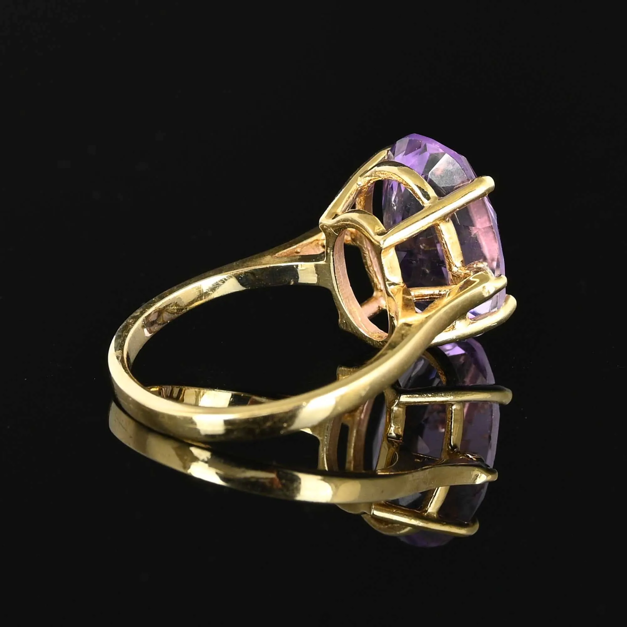 Diamond Light Purple Amethyst Ring in 14K Gold