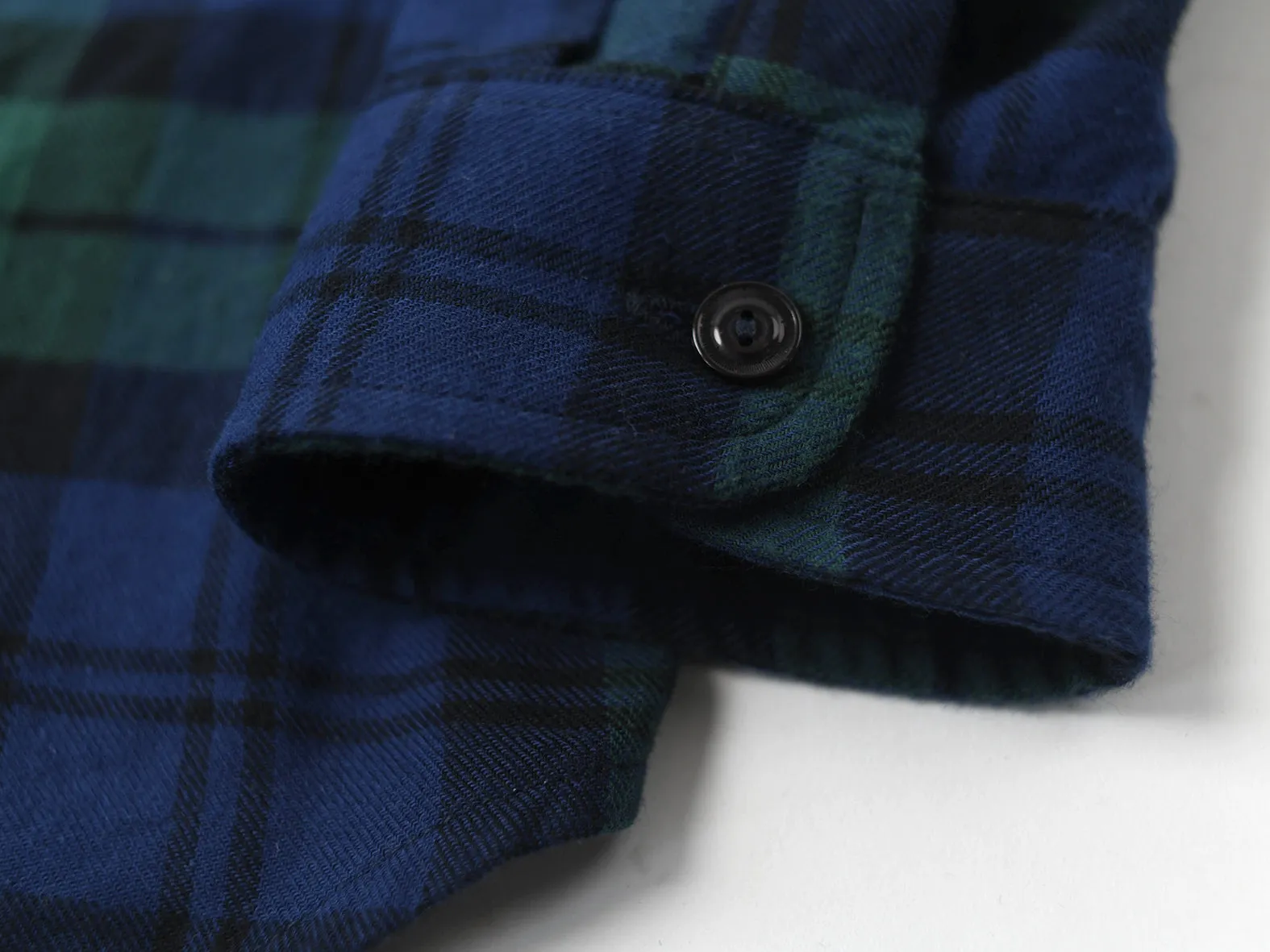 HIGHLAND. BLACK WATCH TARTAN FLANNY.