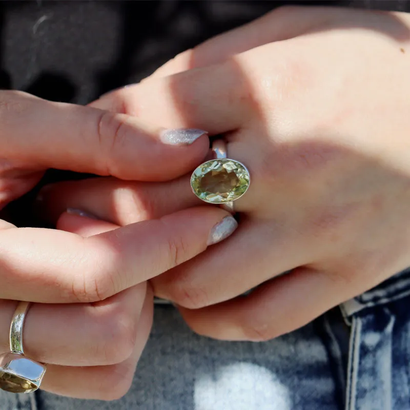 Osirios Lemon Quartz Oval Ring