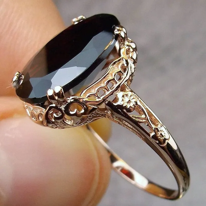 Romantic Carved Pattern Design Versatile Ring