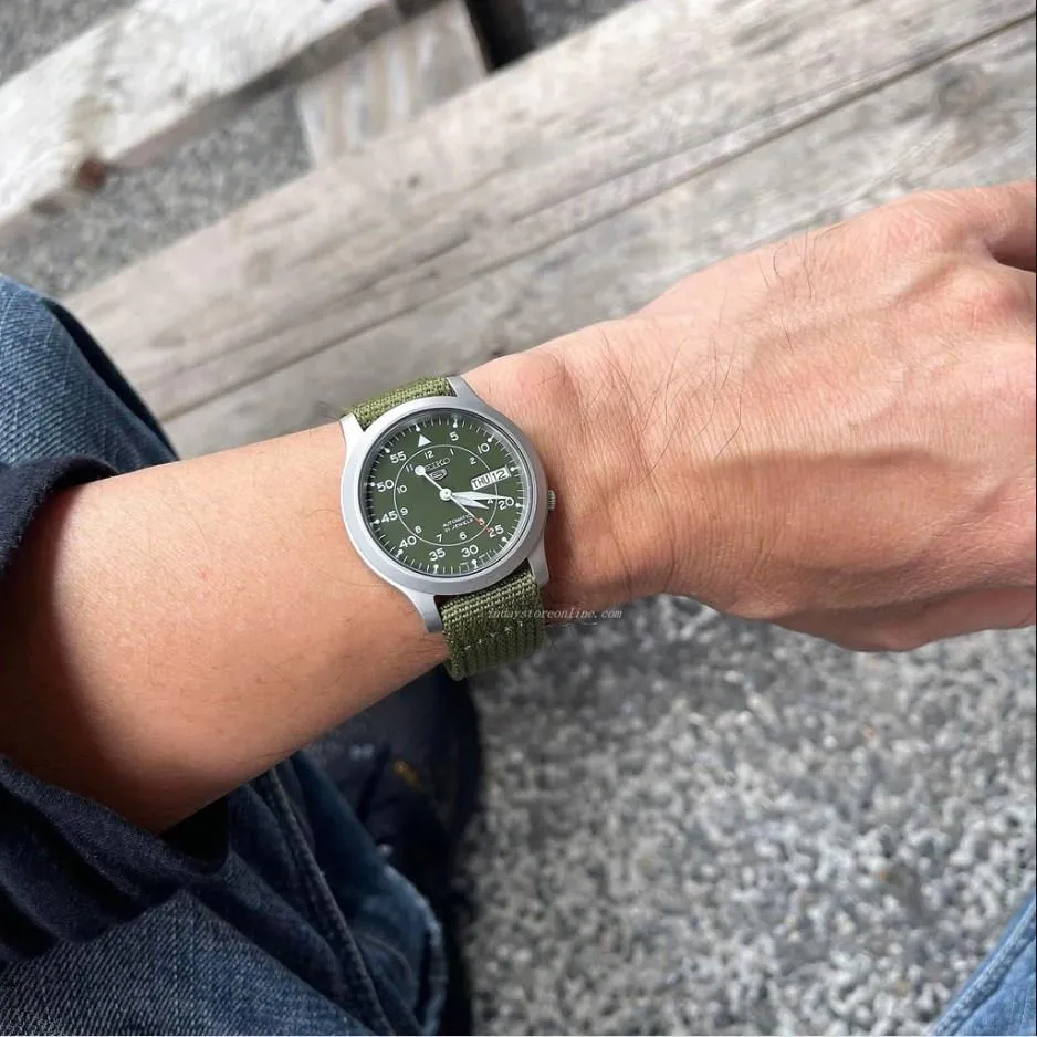 Seiko SNK805K2 Green Casual Men's Watch