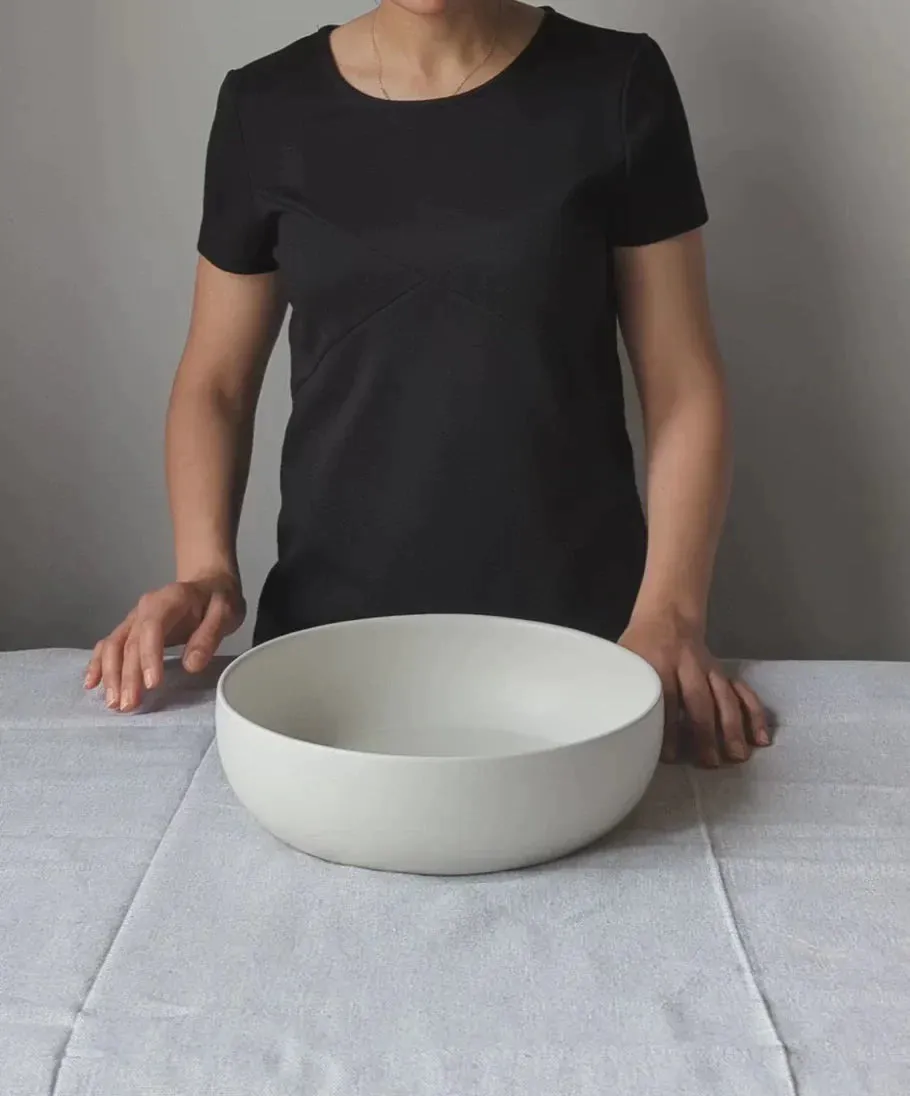 Stoneware Shallow Serving Bowl