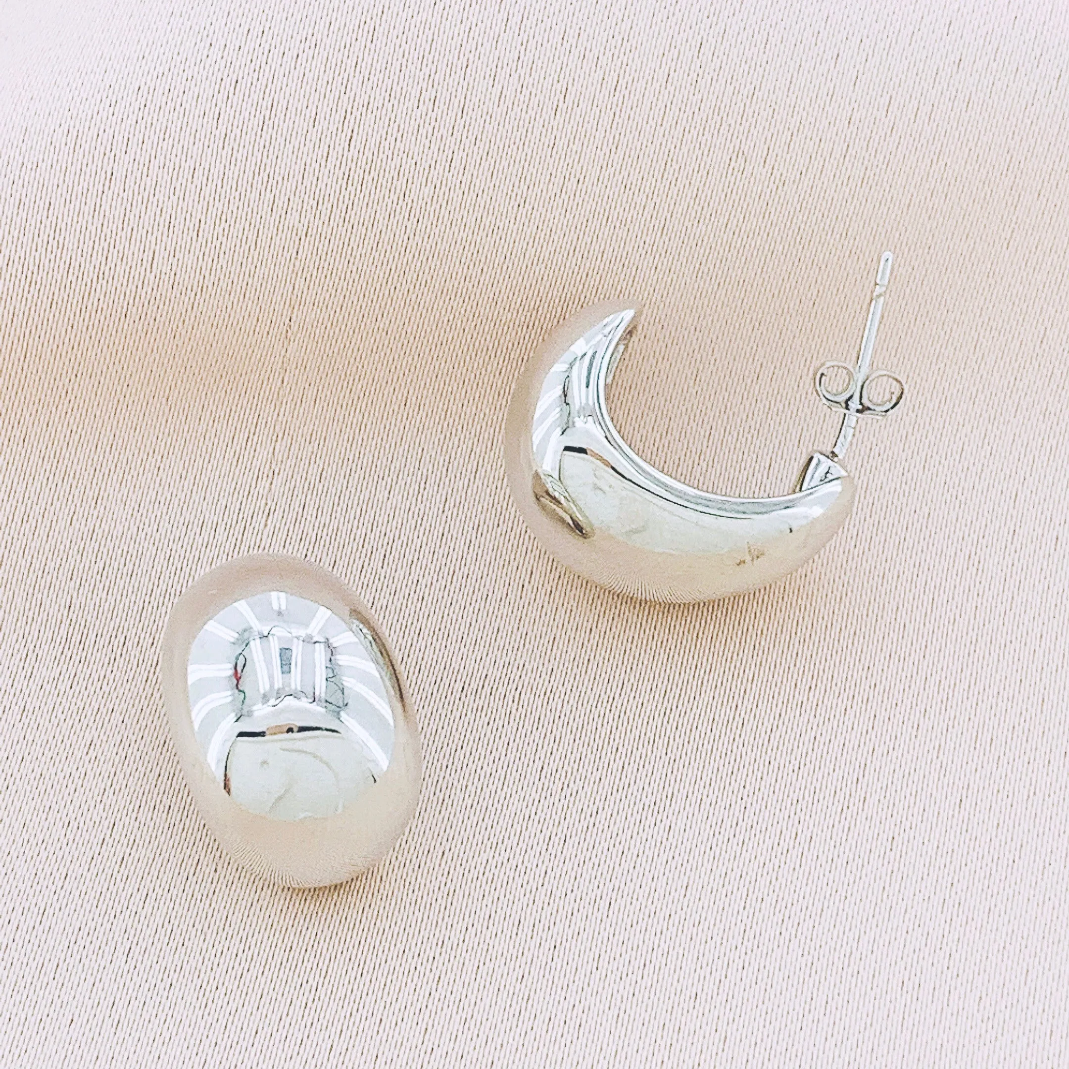 Women's Fashion Hollow Hoop Earring